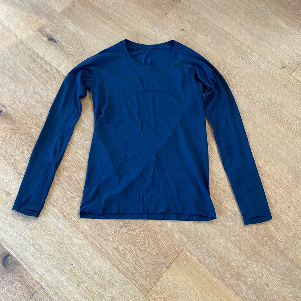 Lululemon Swiftly Tech Long Sleeve Top